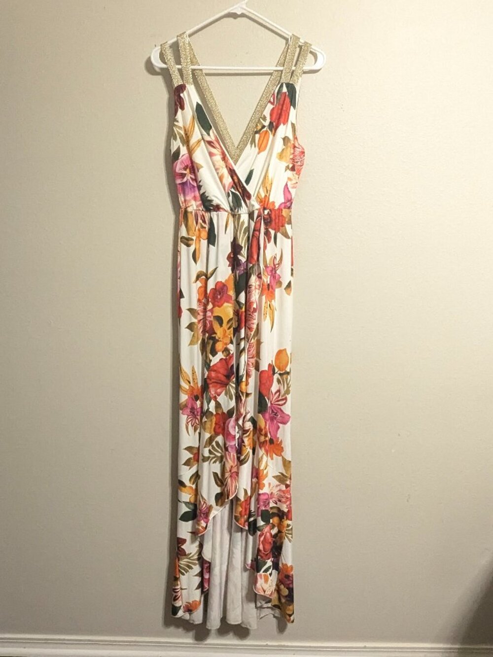 VENUS Floral Maxi Dress Size Small
